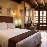 Konukevi Micro-hostal La Puerta Del Perdon 3*