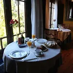Konukevi Micro-hostal La Puerta Del Perdon