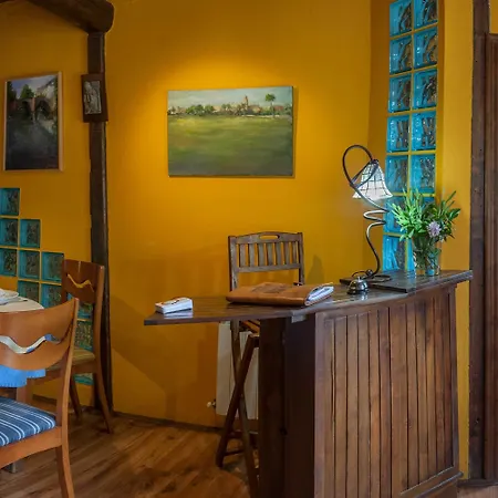 Micro-hostal La Puerta Del Perdón Pensión 3*