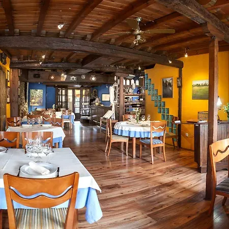 Micro-hostal La Puerta Del Perdón