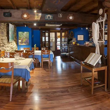 Micro-hostal La Puerta Del Perdón Pensión Villafranca Del Bierzo