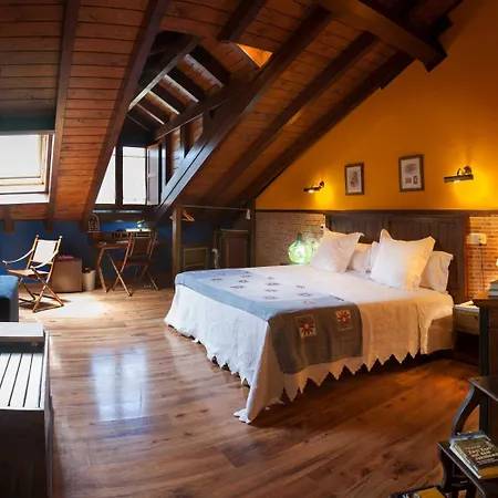 Micro-hostal La Puerta Del Perdon Villafranca Del Bierzo