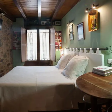 Micro-hostal La Puerta Del Perdon Guest house *