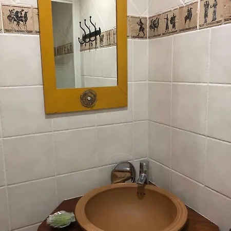 Guest house Micro-hostal La Puerta Del Perdon Villafranca Del Bierzo