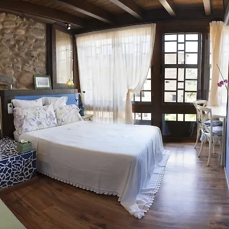 Guest house Micro-hostal La Puerta Del Perdon