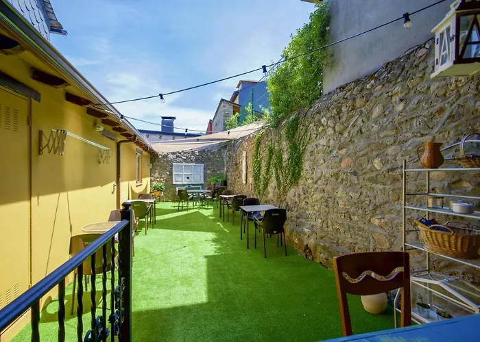 Gasthuis Micro-hostal La Puerta Del Perdon Villafranca Del Bierzo