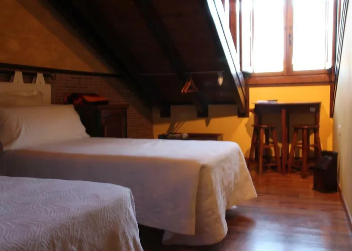 Micro-hostal La Puerta Del Perdon Villafranca Del Bierzo